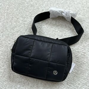 lululemon athletica Black 1.5L Crossbody Bag NWT
